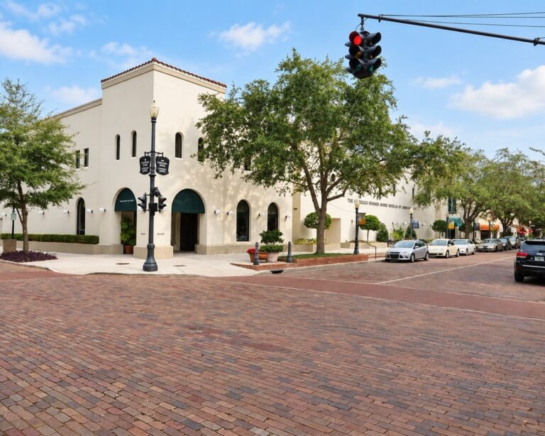 Winter Park: du thuyền kênh đào, hồ nước & phố Park Avenue